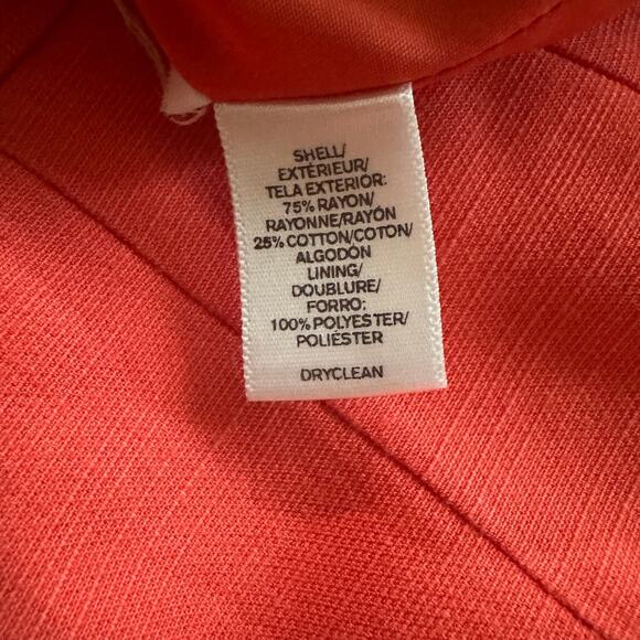 LOFT | Cotton-Blend Coral Button-Detail Pencil Skirt | Size 4 - Picture 7 of 7